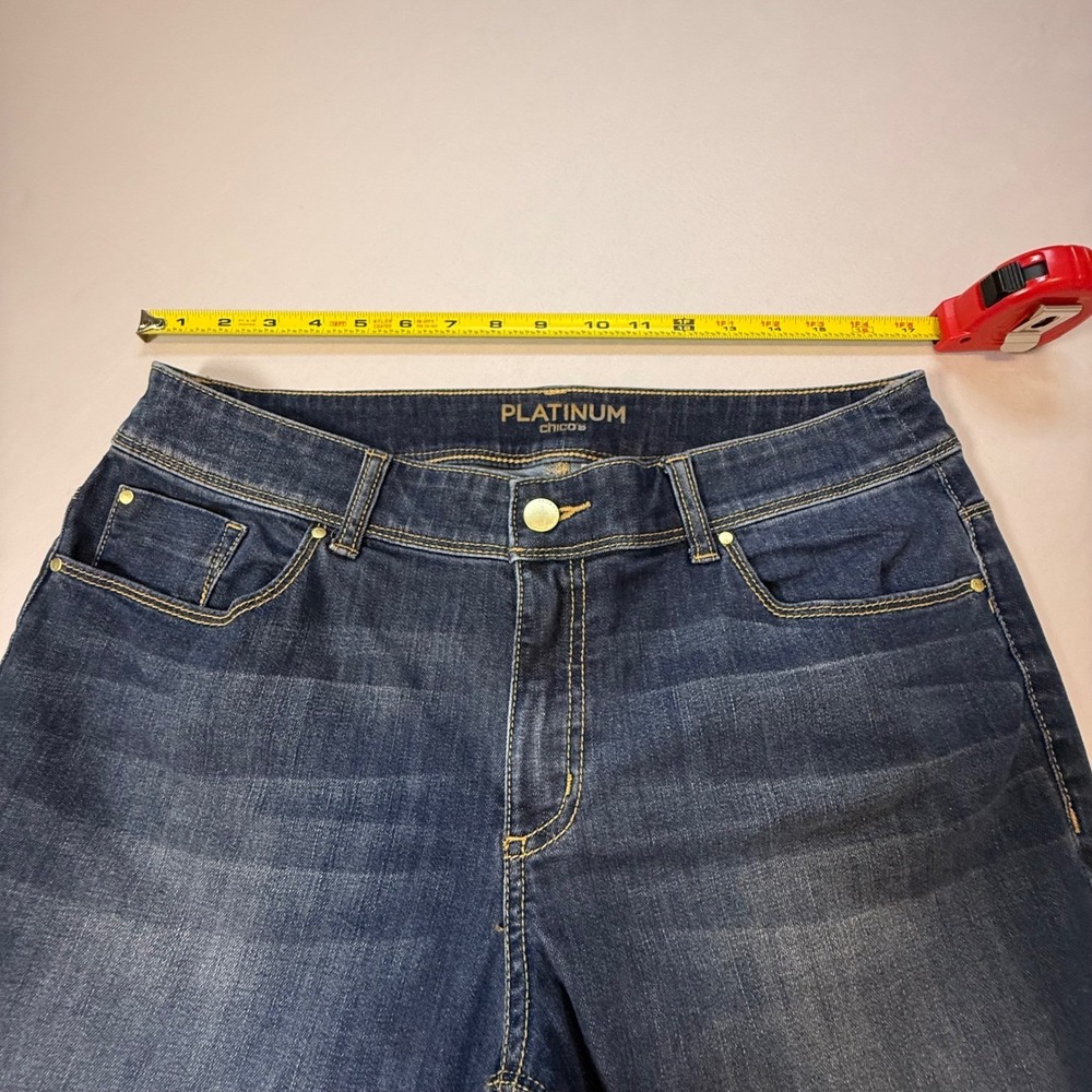 Chicos Platinum Ultimate Fit Jeans Womens 8 Dark Wash Straight Leg Cropped Capri - Picture 9 of 12
